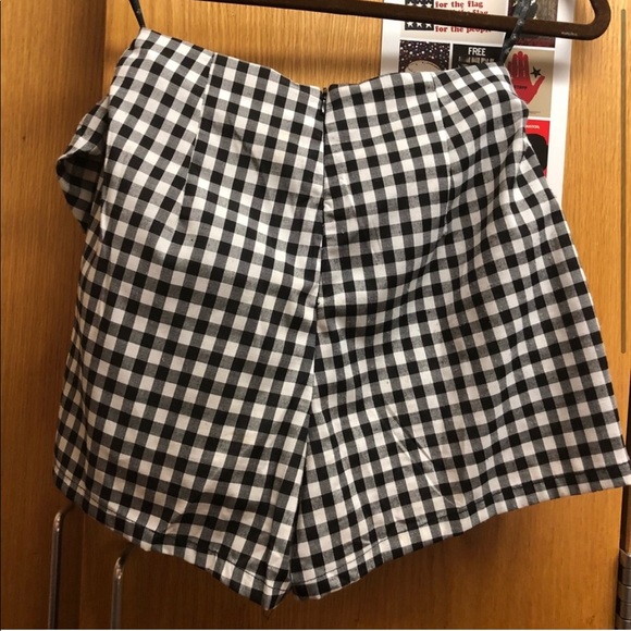 Gingham skort, perfect condition - Picture 3 of 3
